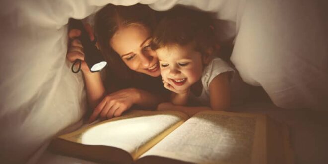 QUE TUS HIJOS SE ACUESTEN LEYENDO UN LIBRO, NO VIENDO LA TELEVISIÓN 2026 QUE TUS HIJOS SE ACUESTEN LEYENDO UN LIBRO, NO VIENDO LA TELEVISIÓN
