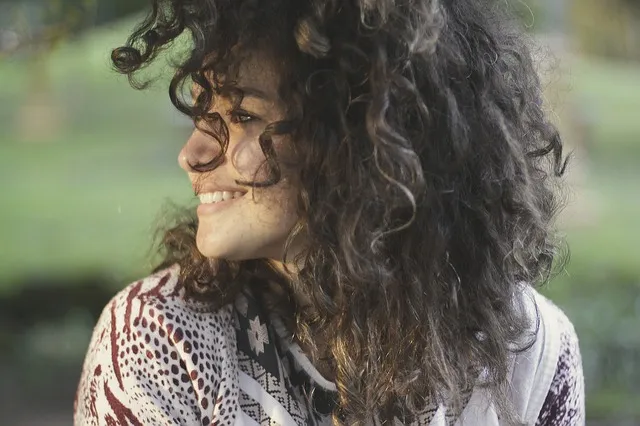 PARA SER FELIZ DEBES APRENDER A IGNORAR A ALGUNAS PERSONAS 2026 PARA SER FELIZ DEBES APRENDER A IGNORAR A ALGUNAS PERSONAS