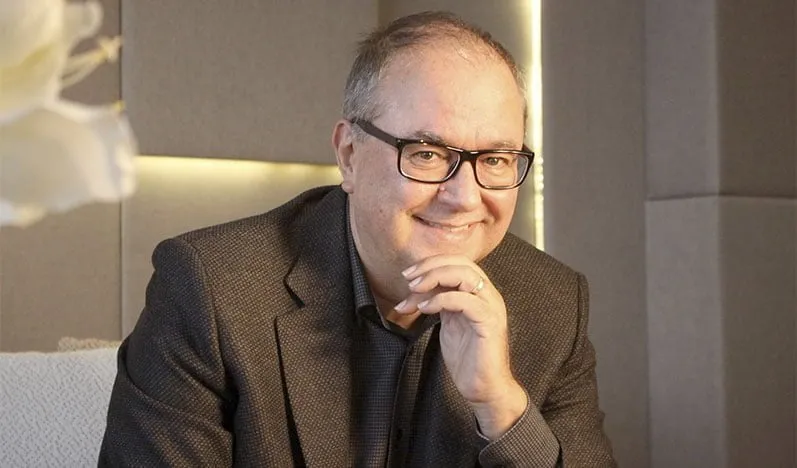 FRASES DE ENRIC CORBERA QUE TE AYUDARÁN A TOMAR CONSCIENCIA