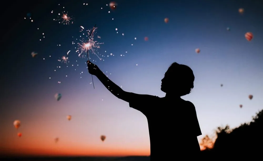 LA VIDA TE RETIRA LO QUE TIENES, HASTA QUE DEJAS DE QUEJARTE Y AGRADECES 2026 LA VIDA TE RETIRA LO QUE TIENES, HASTA QUE DEJAS DE QUEJARTE Y AGRADECES