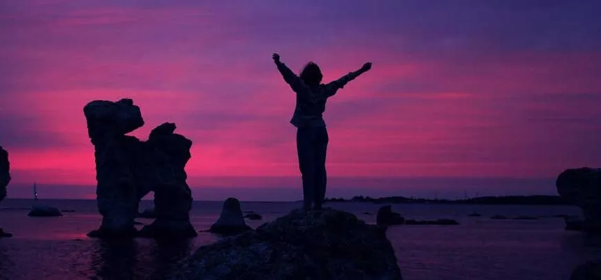 APRENDE A VIVIR DISFRUTANDO