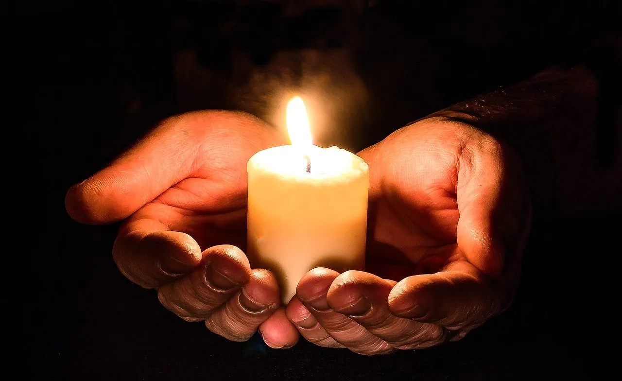 ORACIÓN PARA PROTEGER Y BENDECIR TU HOGAR 2026 ORACIÓN PARA PROTEGER Y BENDECIR TU HOGAR