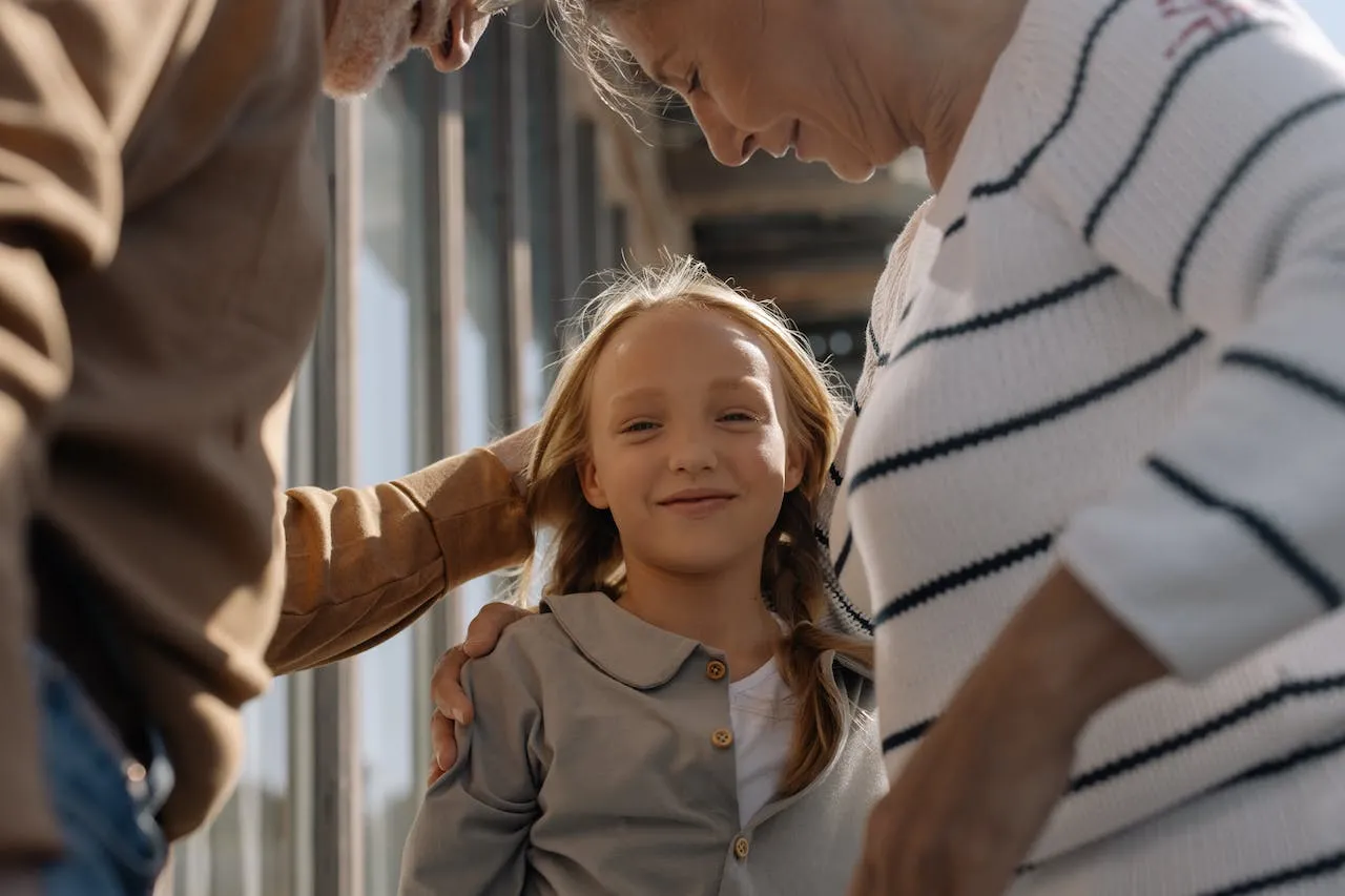 EL ROL DE LOS ABUELOS EN LA EDUCACIÓN EMOCIONAL DE LOS NIETOS