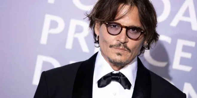 DE LA ADVERSIDAD AL ÉXITO: LA HISTORIA DE JOHNNY DEPP